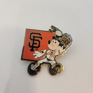 Disney 2006 Mickey Mouse Giants Pin